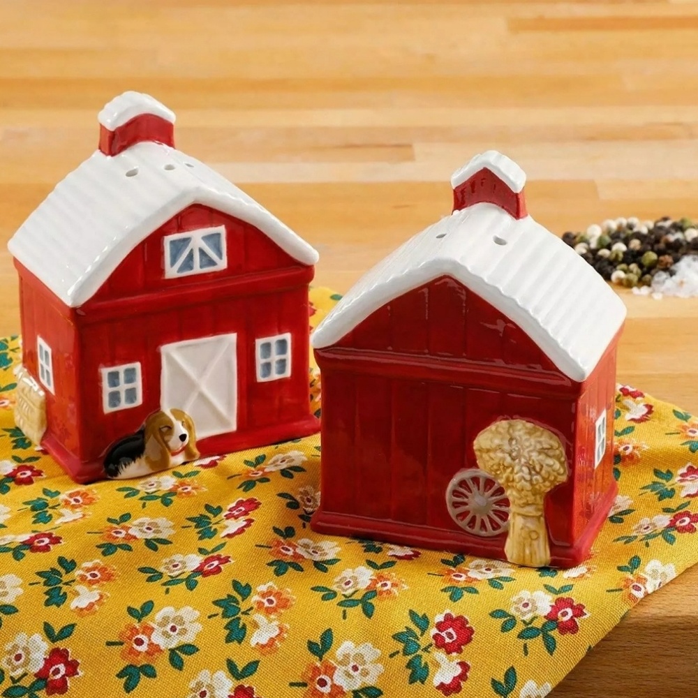 Pioneer Woman Rustic Barn Salt & Pepper Shaker